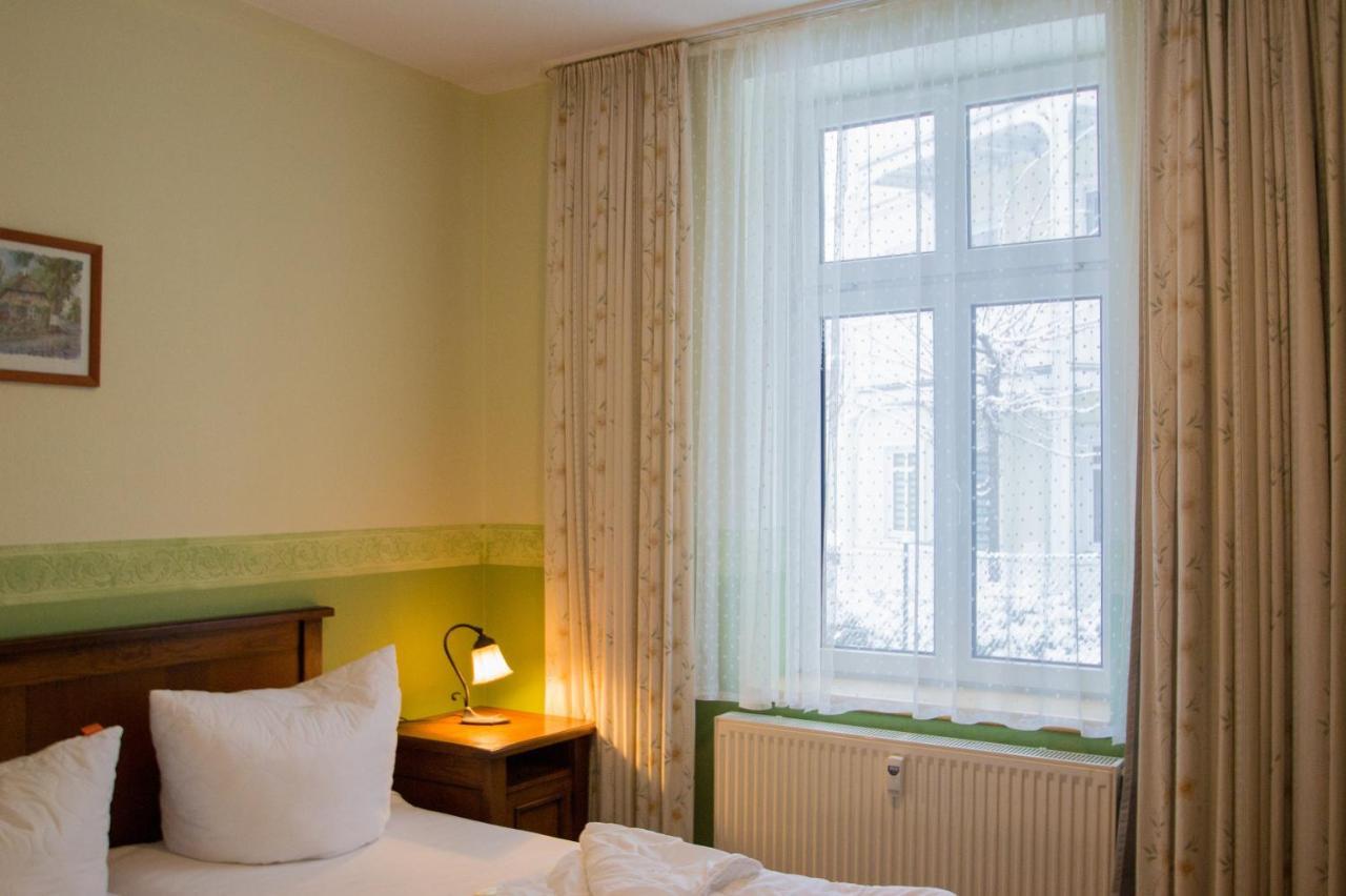 Haus Borgwardt Im Ostseebad Goehren 괴렌 외부 사진